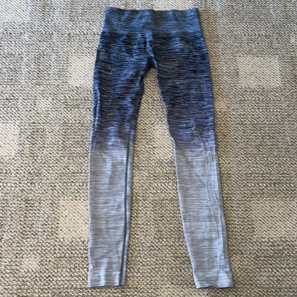 Two tone leggings